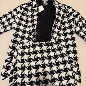 DAVI & DANI Black and White Patterned Blazer & skirt set